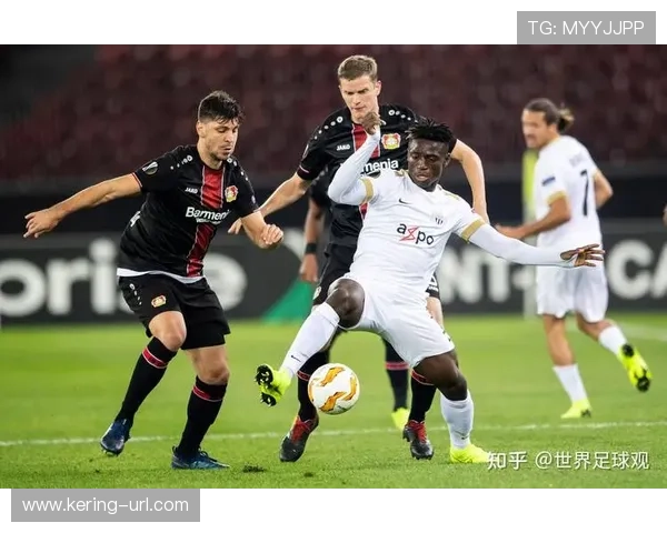 拜仁角球战术双响，斯坦尼西奇成进攻奇兵
